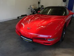 Rot Gebraucht 1998 Chevrolet Corvette Cabrio | € 39.900