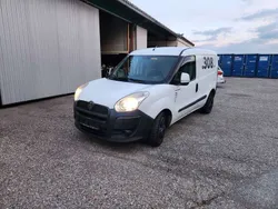 Weiß Gebraucht 2011 Fiat Sedici SUV | € 3.500