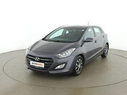 Grau Gebraucht 2015 Hyundai i30 Comfort Limousine | € 9.590 (Etwas zu teuer)