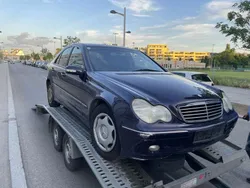 Gebraucht 2001 Mercedes C200 Avantgarde Limousine | € 1.350 (Superpreis)