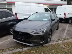 Grau Gebraucht 2023 Ford Focus Active Limousine | € 21.990 (Guter Preis)