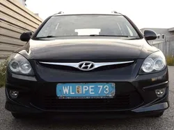 Perleffektschwarz Gebraucht 2010 Hyundai i30 Kombi | € 4.994 (Teuer)