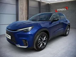 Blau Neu 2025 Lexus LBX SUV | € 36.490 (Fairer Preis)