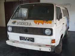 Blau Gebraucht 1982 VW T3 Van | € 1.500