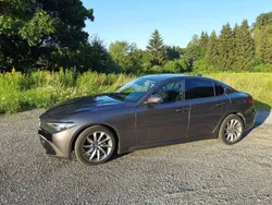 Grau Gebraucht 2016 Alfa Romeo Giulia Super Limousine | € 16.900 (Fairer Preis)