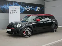Midnight black Gebraucht 2024 Mini John Cooper Works Clubman Kombi | € 53.980