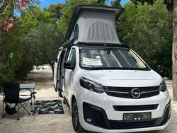 Weiß Gebraucht 2023 Opel Zafira Life S Van | € 61.490 (Fairer Preis)
