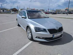 Silber Gebraucht 2019 Skoda Superb Limousine | € 24.500 (Superpreis)