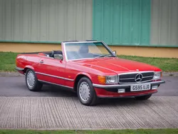 Rot Gebraucht 1989 Mercedes SL500 Cabrio | € 73.912