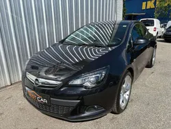 Schwarz Gebraucht 2012 Opel Astra GTC Sport Limousine | € 7.990