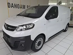 Weiß Gebraucht 2024 Opel Vivaro S Van | € 31.990 (Superpreis)