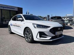 Weiß Neu 2025 Ford Focus ST-Line Limousine | € 28.900 (Teuer)