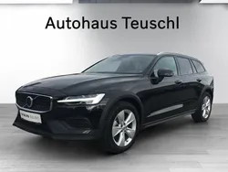 Schwarz Gebraucht 2023 Volvo V60 CC Plus Kombi | € 51.960