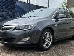 Gebraucht 2010 Opel Astra Sport Limousine | € 6.199