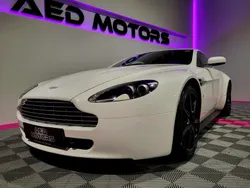 Weiß Gebraucht 2009 Aston Martin V8 Vantage Coupé | € 59.999