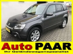 Grau Gebraucht 2010 Suzuki Grand Vitara SUV | € 11.900 (Teuer)