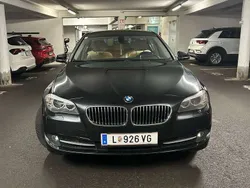 Grau Gebraucht 2012 BMW 520 Efficient Dynamics Limousine | € 10.300 (Fairer Preis)