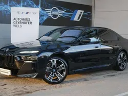 Saphirschwarz Gebraucht 2023 BMW i7 Executive Limousine | € 115.980