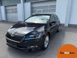 Schwarz metallicperleffektno Gebraucht 2019 Skoda Superb Style Kombi | € 19.900 (Guter Preis)