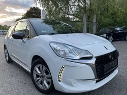 Weiß Gebraucht 2016 DS Automobiles DS3 Chic Limousine | € 5.500