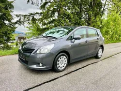Grau Gebraucht 2011 Toyota Verso Van / Kleinbus | € 4.890 (Fairer Preis)