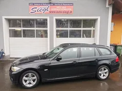 Schwarz Gebraucht 2011 BMW 318 Kombi | € 5.999