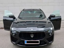 Schwarz Gebraucht 2019 Maserati Levante SUV | € 51.900 (Etwas zu teuer)