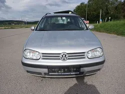 Grau Gebraucht 2000 VW Golf IV Trendline Kombi | € 750 (Superpreis)