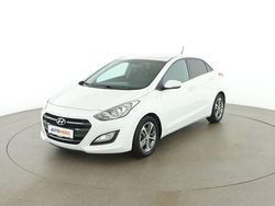 Weiß Gebraucht 2015 Hyundai i30 Comfort Limousine | € 9.390 (Fairer Preis)