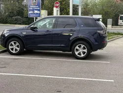 Blau Gebraucht 2017 Land Rover Discovery Sport SE SUV | € 12.900 (Superpreis)