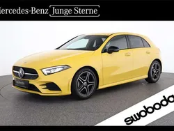 Gelb Gebraucht 2023 Mercedes A180 AMG Limousine | € 31.980 (Guter Preis)