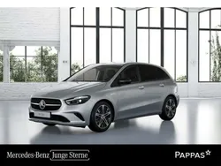 Silber Neu 2024 Mercedes B220 Progressive Van / Kleinbus | € 44.900