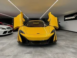 Gelb Gebraucht 2016 McLaren 675LT Coupé | € 479.990