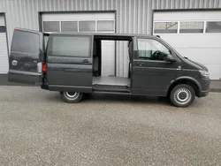 Grau Gebraucht 2017 VW T6 Van | € 20.490 (Guter Preis)