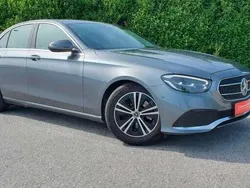 Grau Gebraucht 2023 Mercedes E220 Avantgarde Limousine | € 43.990 (Superpreis)