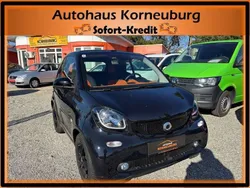 Schwarz Gebraucht 2017 Smart ForTwo Cabrio Cabrio | € 13.990