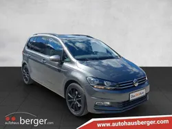 Dunkelgrau metallic Gebraucht 2016 VW Touran Comfortline Van / Kleinbus | € 18.880 (Teuer)