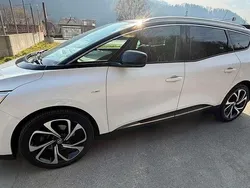Weiß Gebraucht 2018 Renault Grand Scénic IV Bose Edition Van / Kleinbus | € 10.990 (Superpreis)