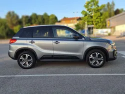 Grau Gebraucht 2016 Suzuki Vitara SUV | € 17.800 (Fairer Preis)