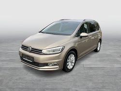 Mittelbraun metallic Gebraucht 2017 VW Touran Highline Van / Kleinbus | € 17.990 (Etwas zu teuer)