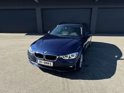 Blau Gebraucht 2018 BMW 320 Advantage Kombi | € 19.890 (Fairer Preis)
