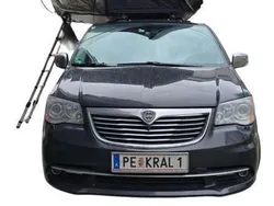 Gebraucht 2014 Lancia Voyager Platinum Van / Kleinbus | € 21.900