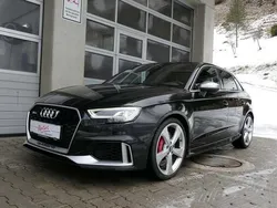 Schwarz metallicperleffektno Gebraucht 2019 Audi RS3 Sportback Comfort Kleinwagen | € 69.900