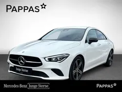 Weiß Gebraucht 2022 Mercedes CLA200 Night Coupé | € 36.790 (Guter Preis)