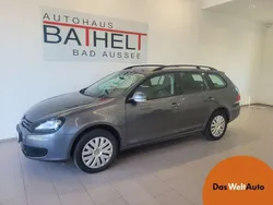 Dunkelgrau metallic Gebraucht 2012 VW Golf VII Trendline Kombi | € 5.990 (Superpreis)