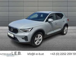 Grau Gebraucht 2024 Volvo XC40 Core SUV | € 32.990 (Superpreis)