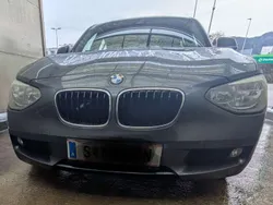 Grau Gebraucht 2011 BMW 118 Sport Line Kleinwagen | € 6.153 (Superpreis)