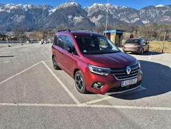 Rot Gebraucht 2023 Renault Kangoo Techno Van / Kleinbus | € 24.500 (Superpreis)