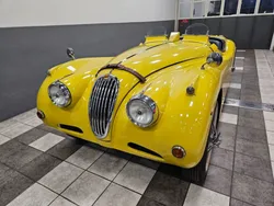Gelb Gebraucht 1956 Jaguar XK Cabrio | € 80.000