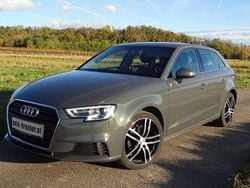 Grau Gebraucht 2018 Audi A3 Sportback Comfort Kleinwagen | € 16.900 (Superpreis)